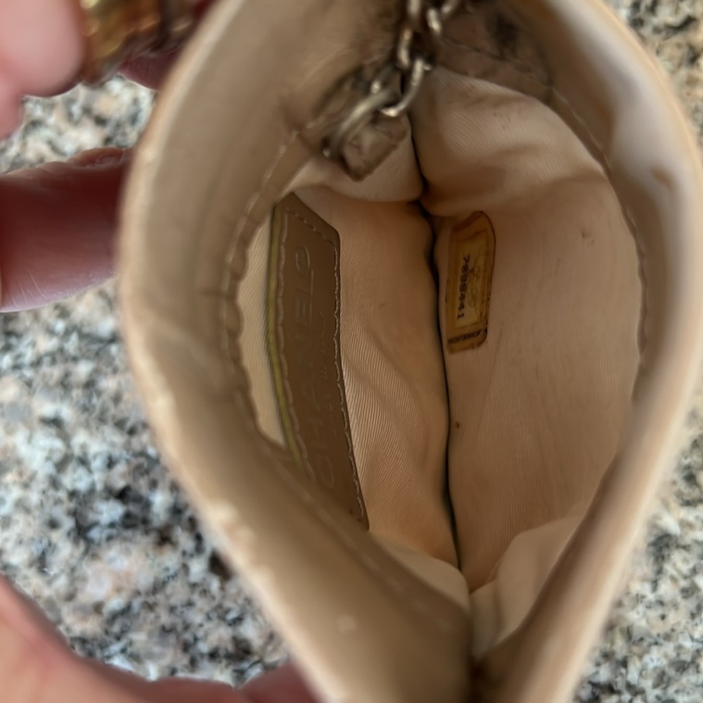 Chanel Key Ring Pouch - Picture 3 of 8
